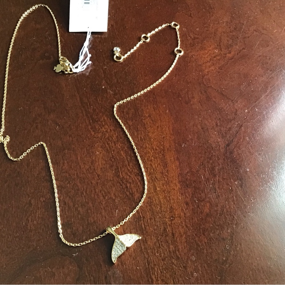 Kate Spade whale tail pendant neckless
